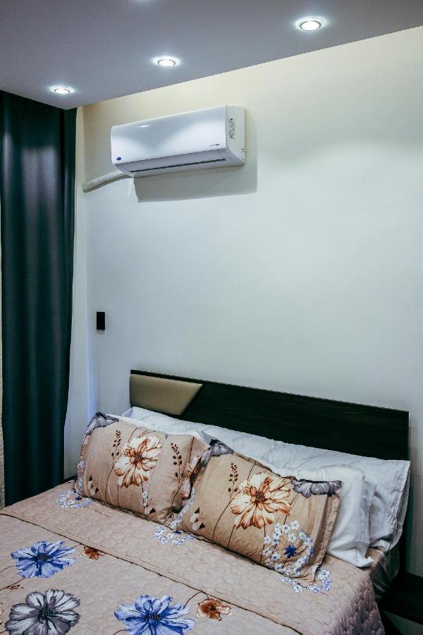 Apartment Comtemporary In Cairo's Centre